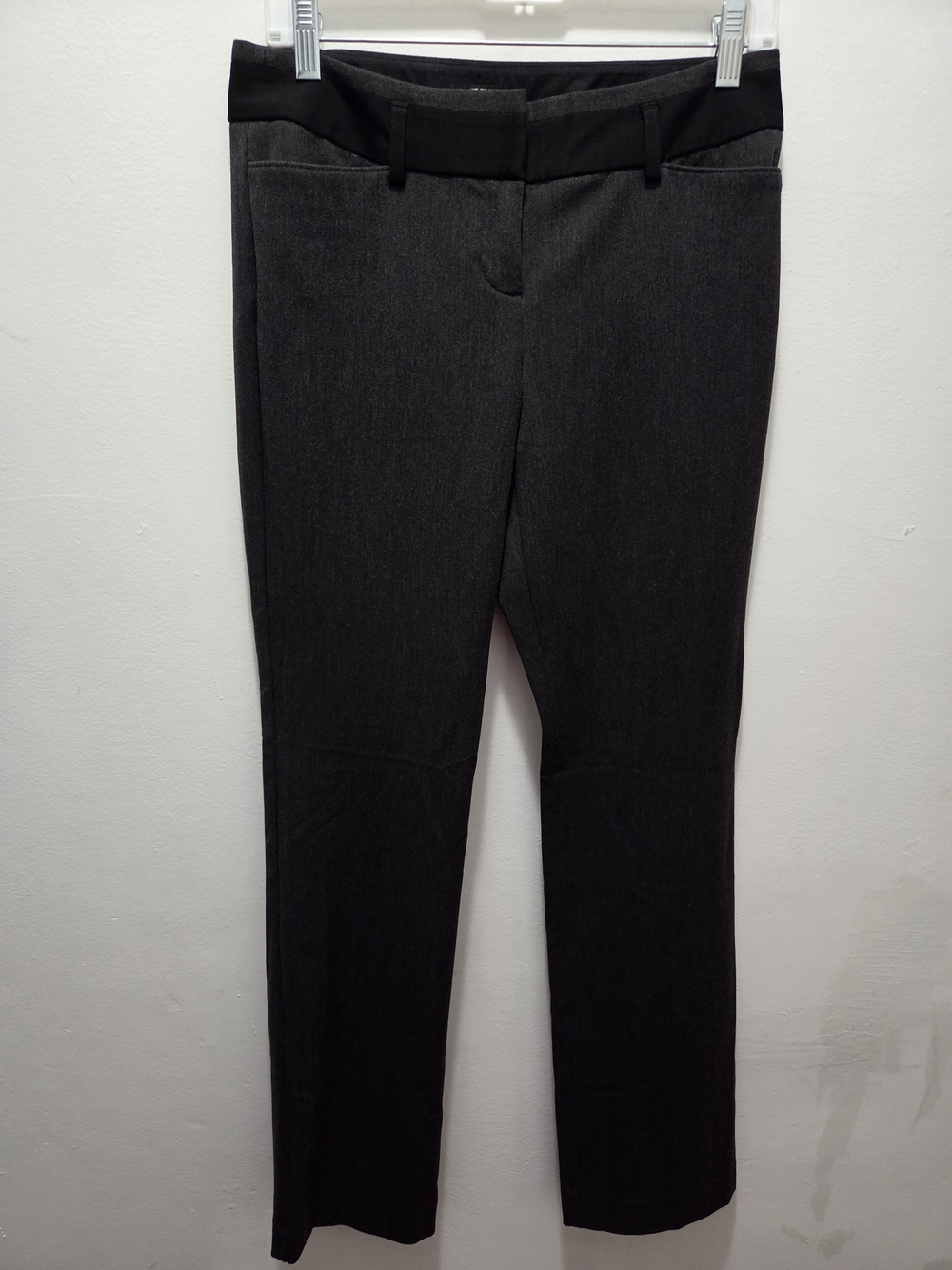 Express 2R Women's Charcoal Straight-Leg Jeans